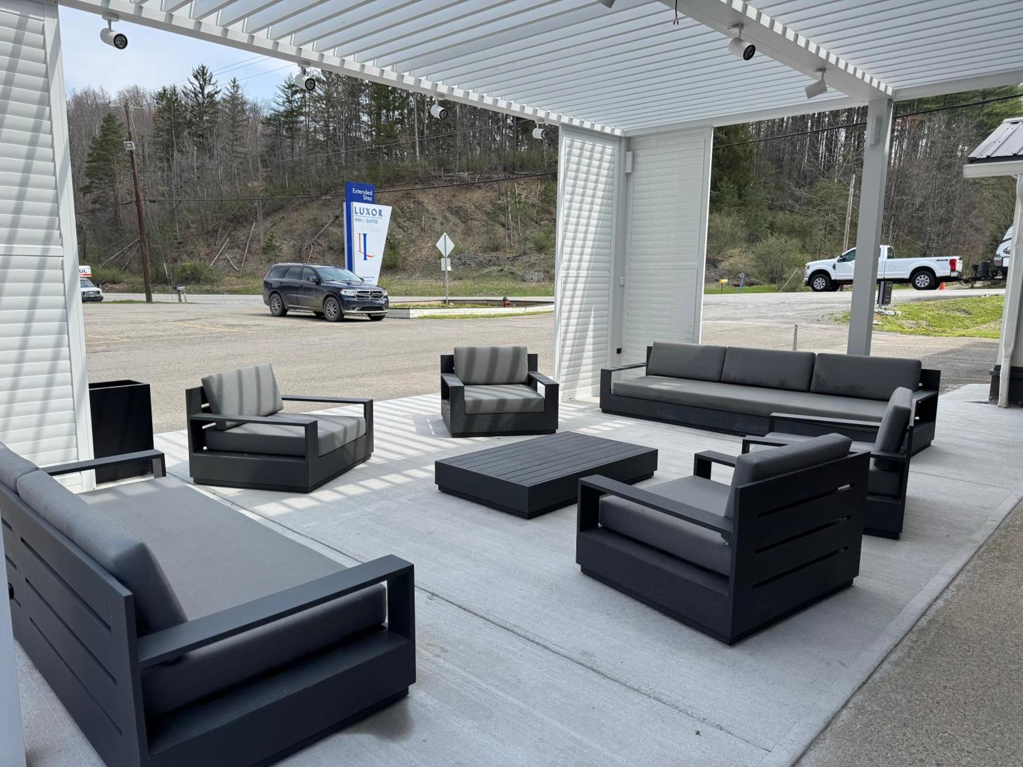 Luxor Inn & Suites, A Travelodge By Wyndham Elkins Exterior foto